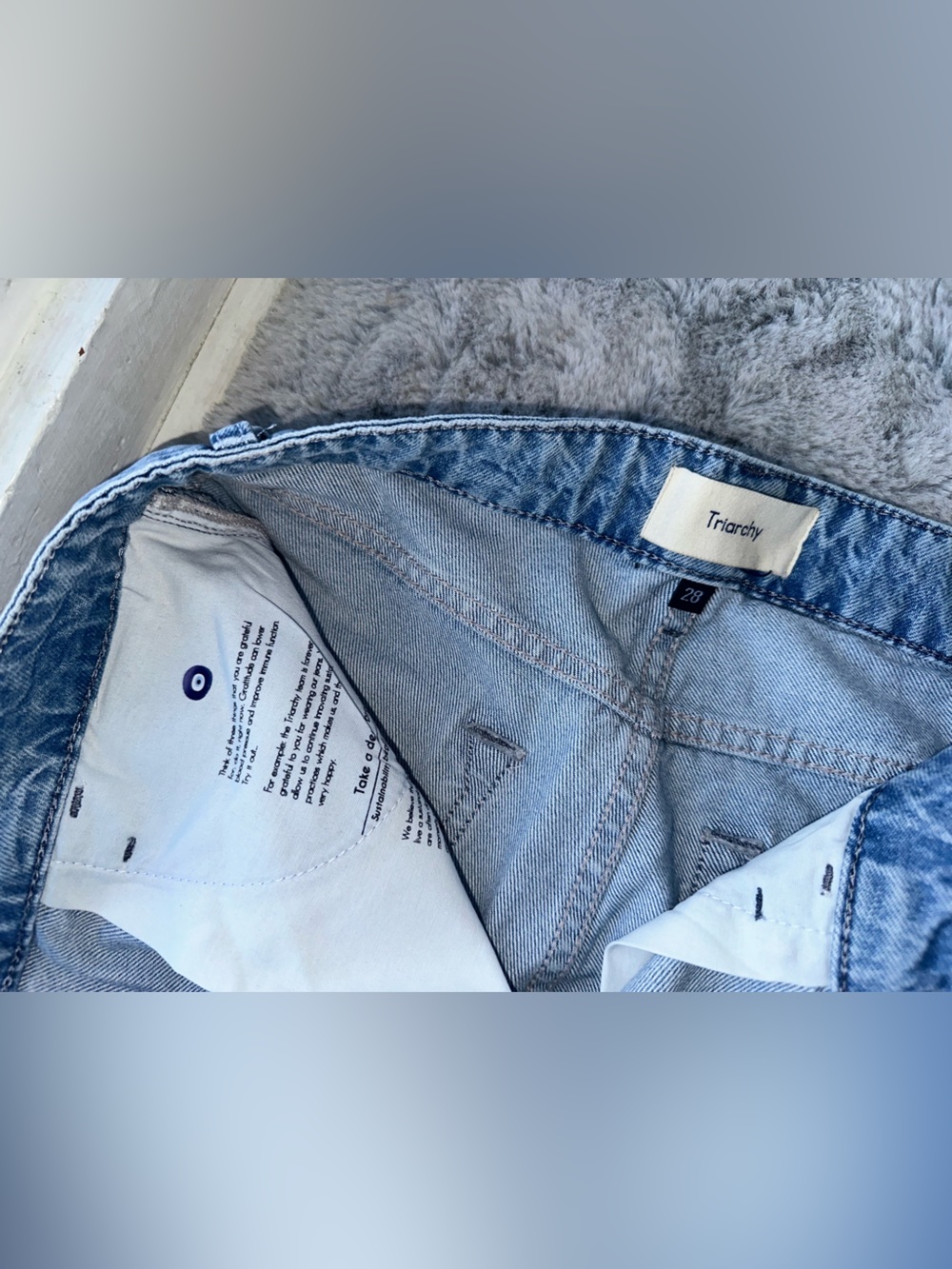 Triarchy Baggy Leg Jeans | Light Wash | Size 28 | Sustainable Denim